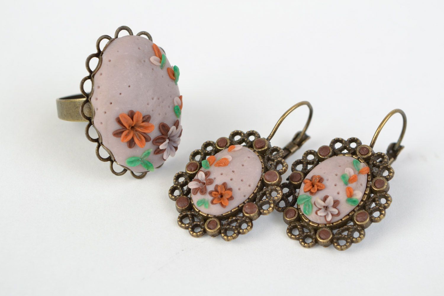 Handmade polymer clay jewelry set 2 items flower earrings and ring photo 1