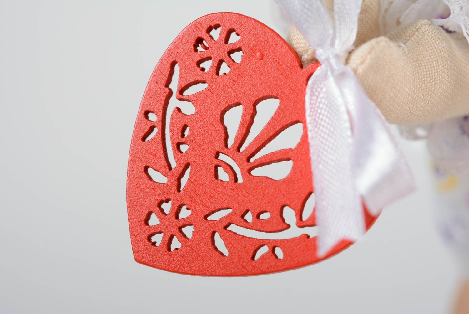 Suspension décorative ange d'intérieur en coton faite main jouet mou avec cœur photo 4
