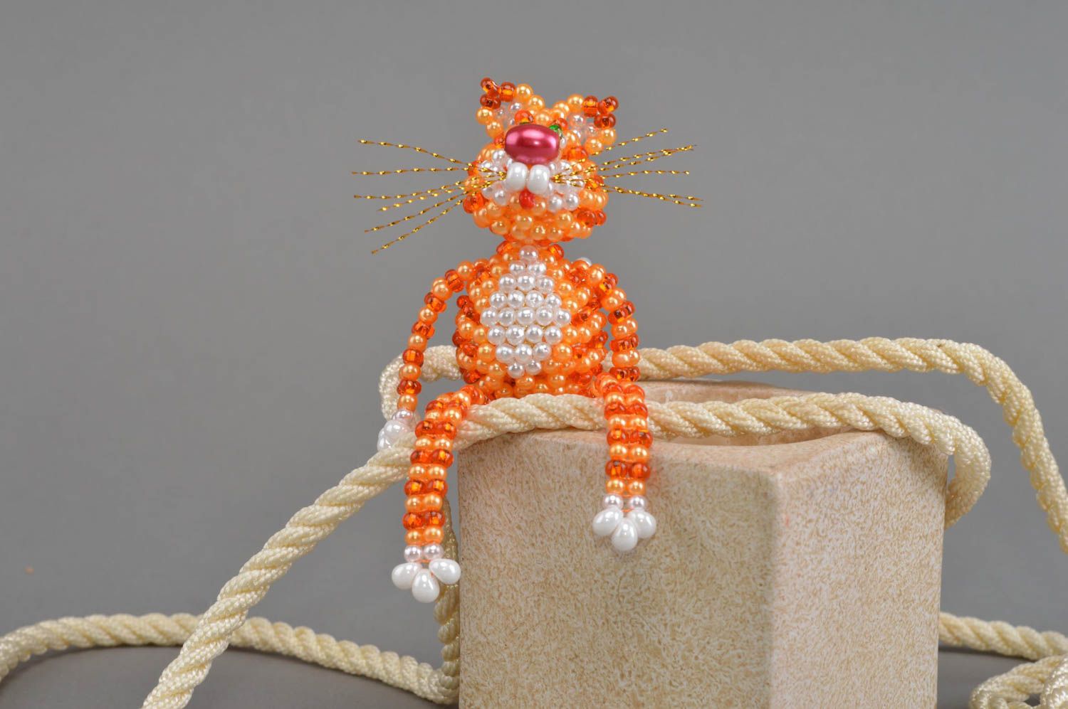 Unusual homemade designer woven bead statuette of orange cat miniature photo 1