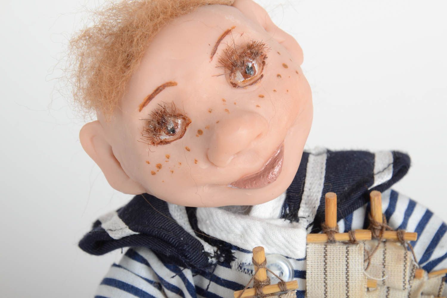 Авторская скульптурная кукла Мальчик в тельняшке с кораблем для декора хенд мейд фото 3