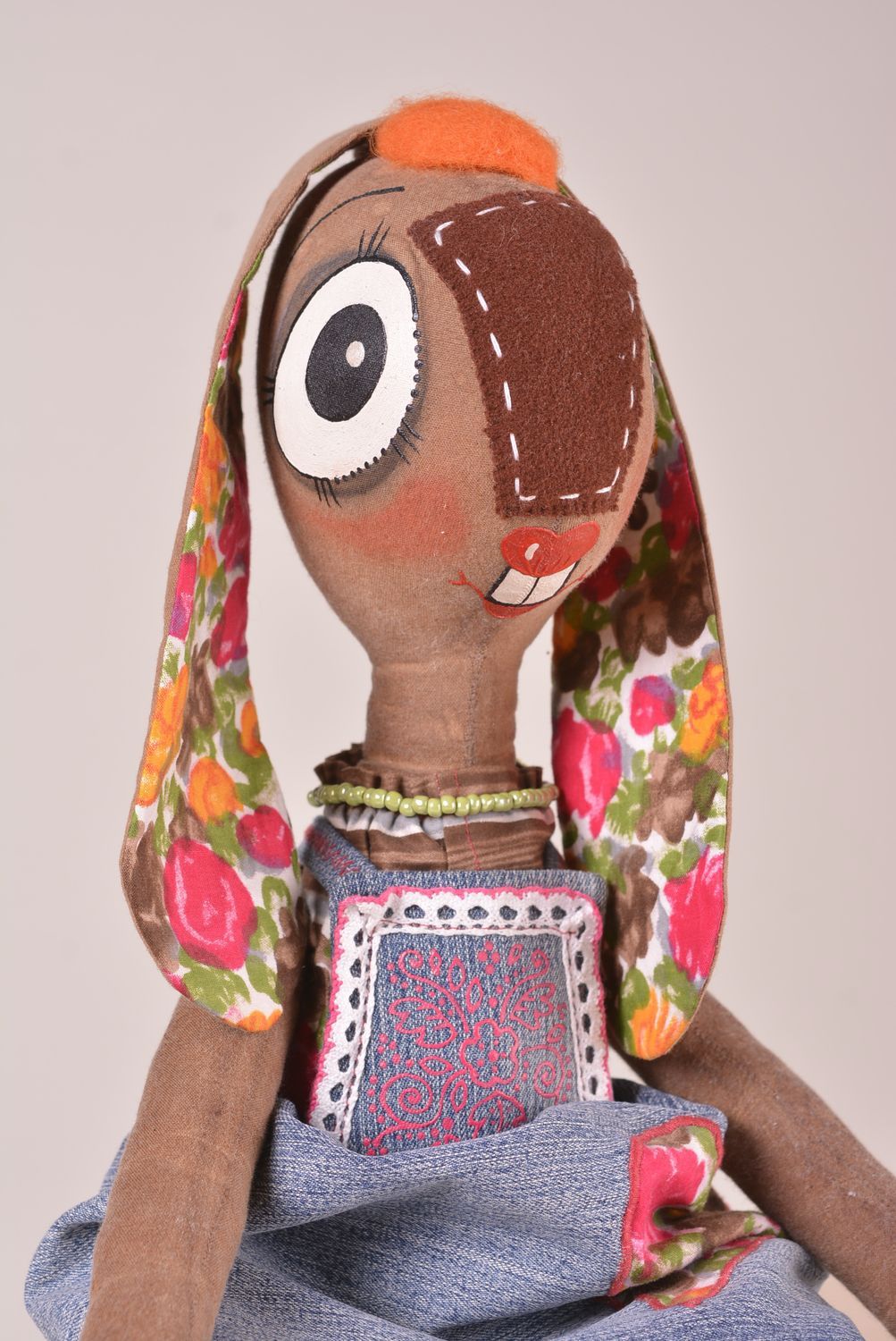 Handmade Kuscheltier Hase Geschenk für Kinder Haus Deko mit originellem Design foto 4
