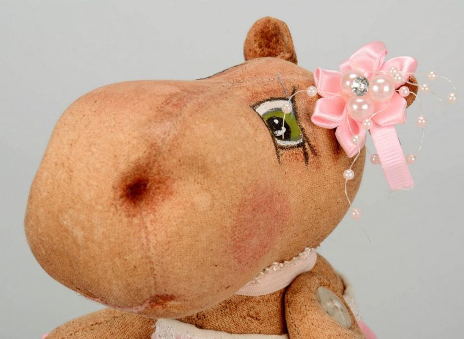 Кукла животные Бегемотик в розовом платье фото 2