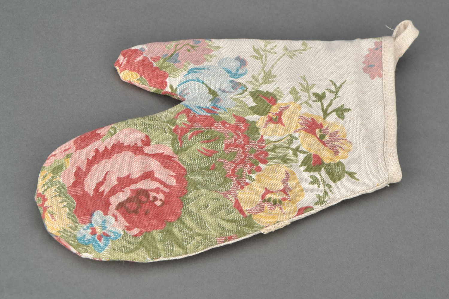 Moufle de cuisine en tissu beige et dentelle motif floral faite main originale photo 4
