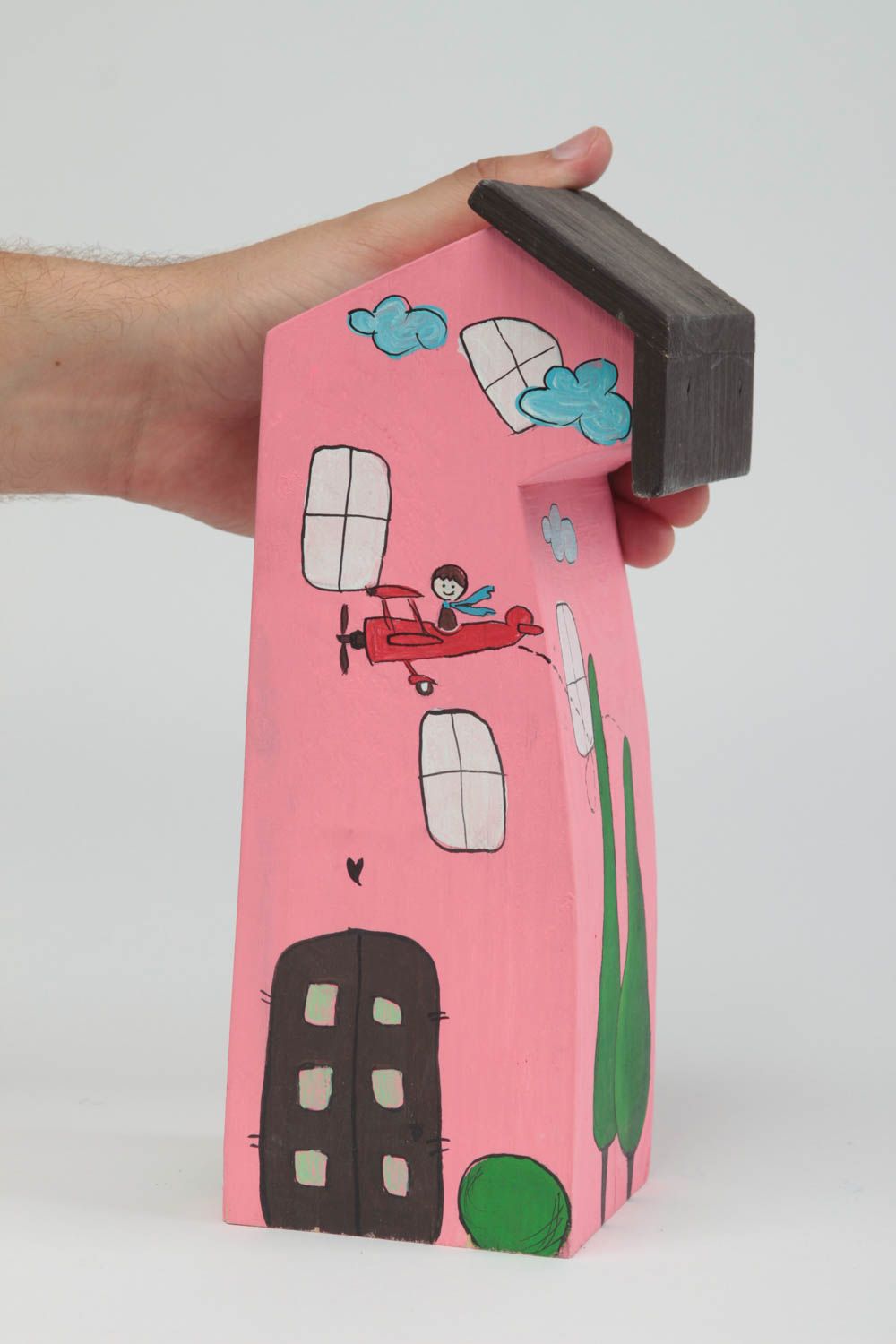 Maisonnette en bois fait main Petite statuette pinte rose design Déco intérieur photo 5