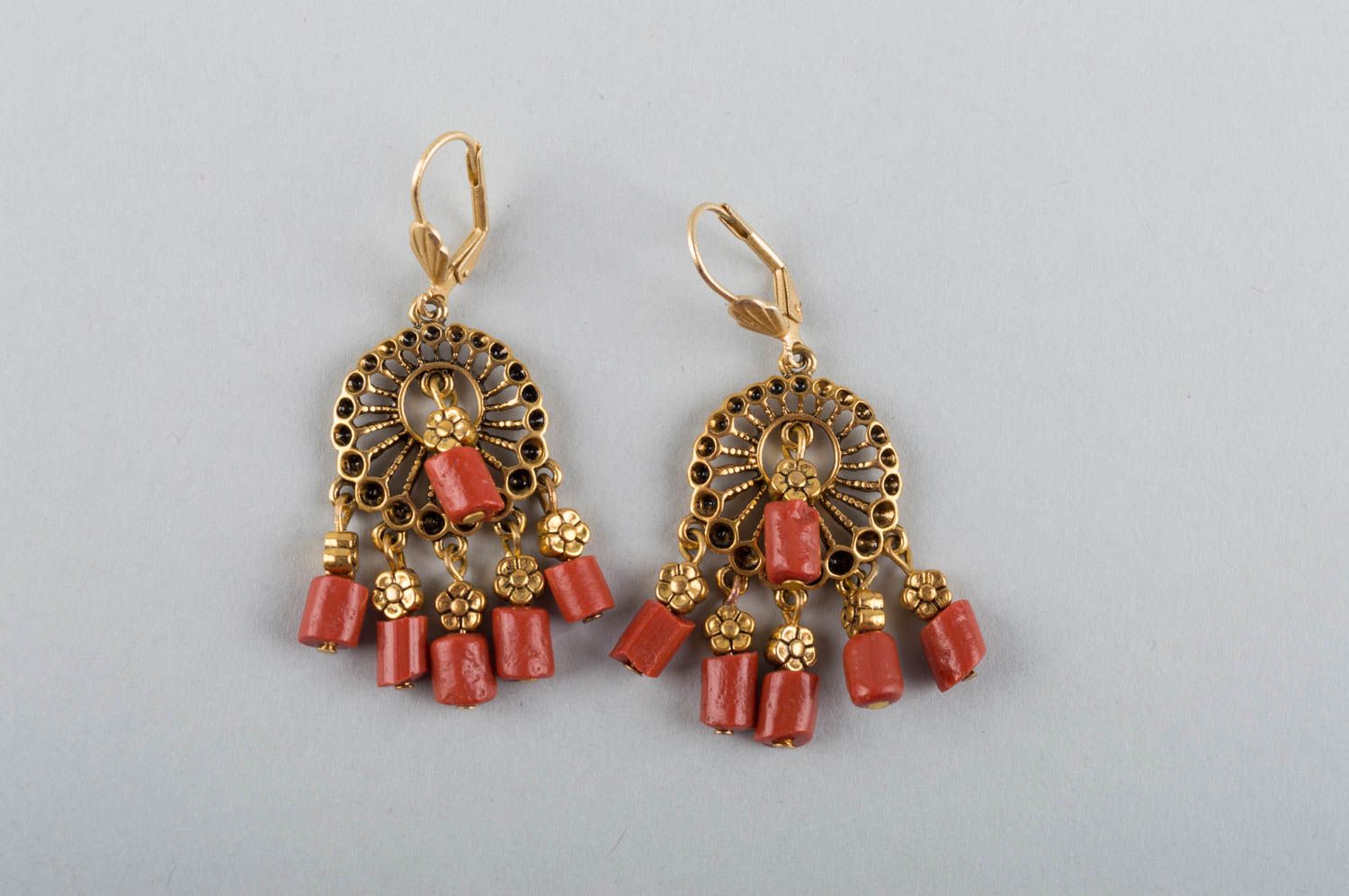 Beautiful handmade round dangle earrings with coral beads designer jewelry photo 2