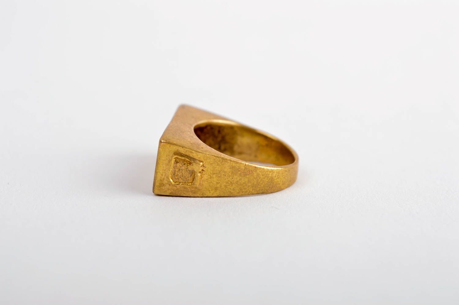 Кольцо ручной работы металлическое украшение подарок для мужчин перстень фото 3