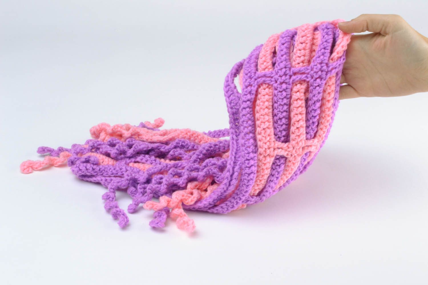 Écharpe tricotée au crochet rose et mauve  photo 5