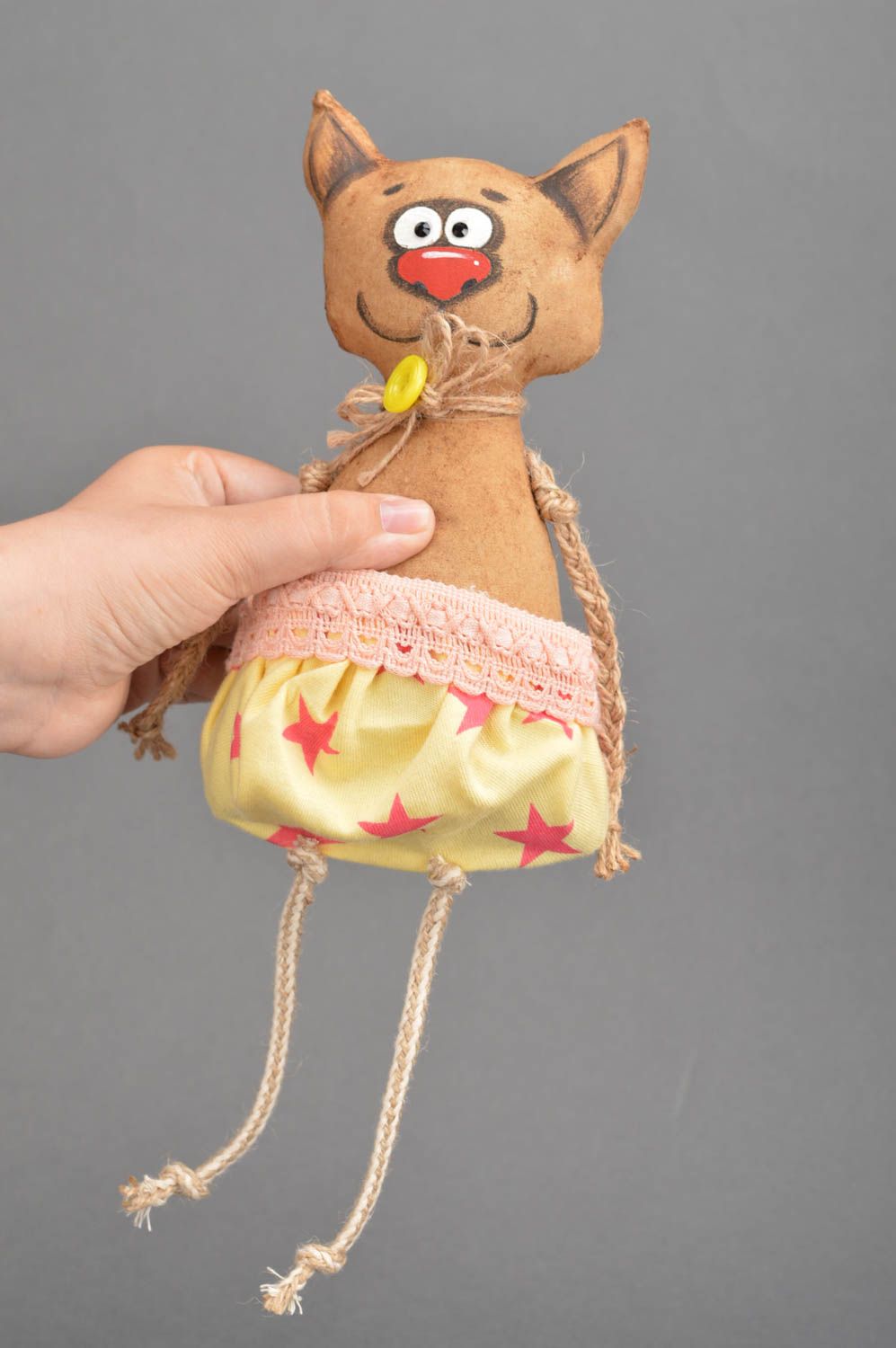 Интерьерная игрушка Кот из хлопка коричневый красивый декор ручной работы фото 5