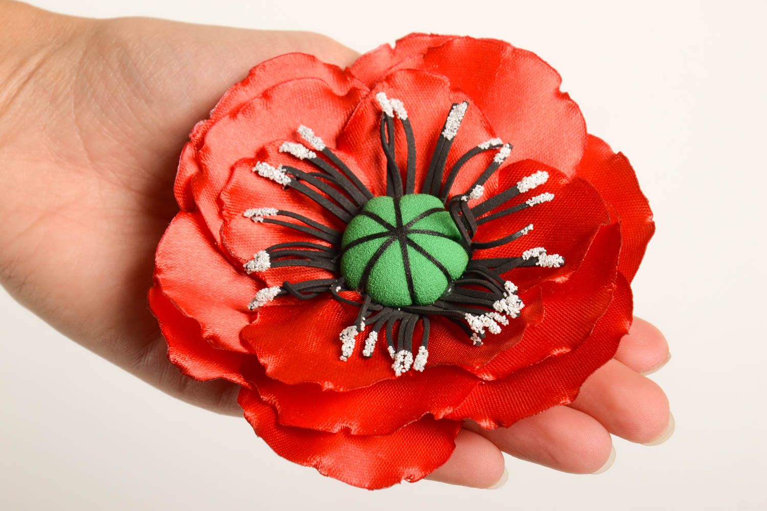 Handmade flower hair clip cute accessory for kids designer poppy hair clip photo 3