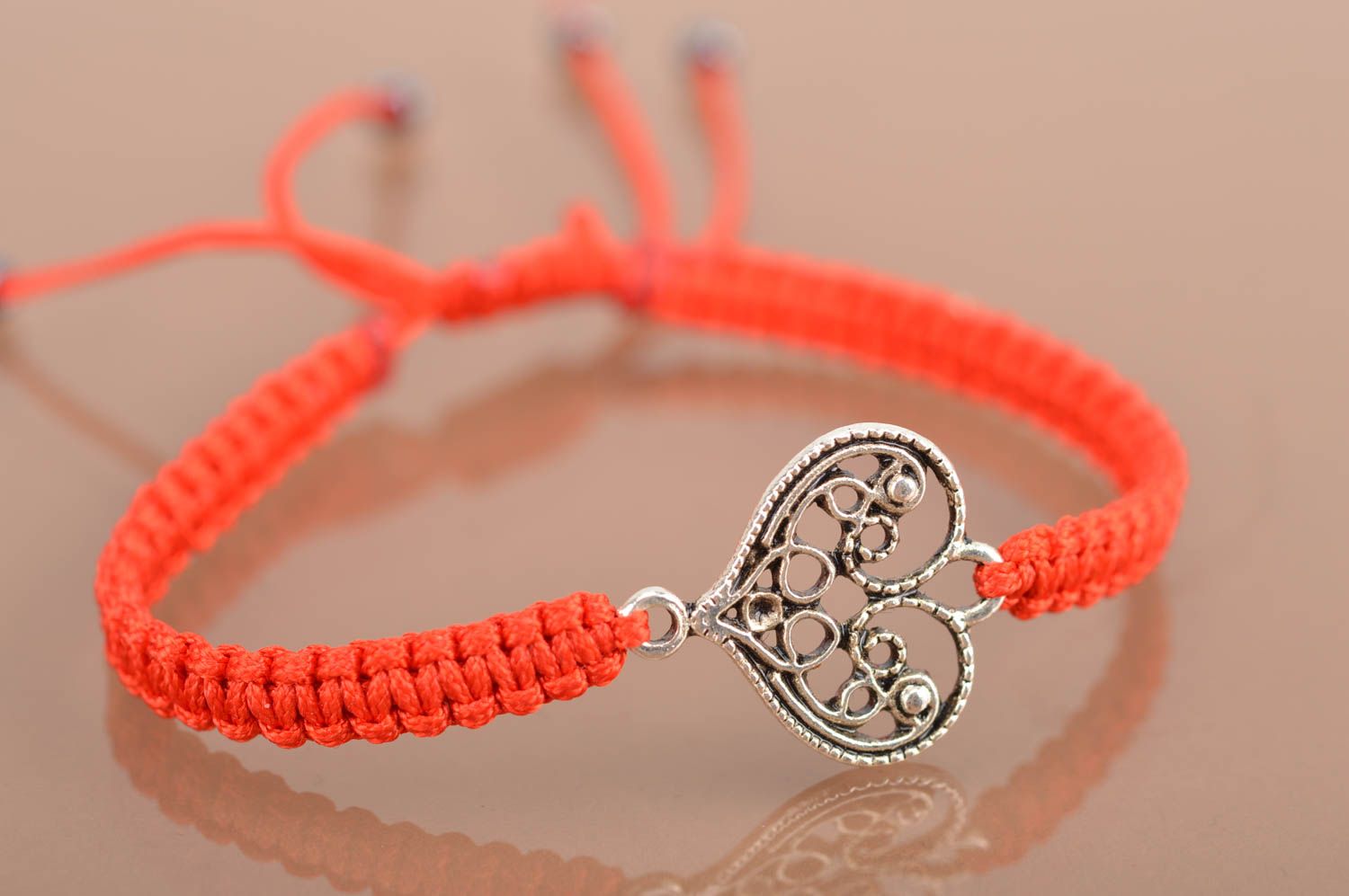 Stylish handmade friendship bracelet woven string bracelet fashion trends photo 2