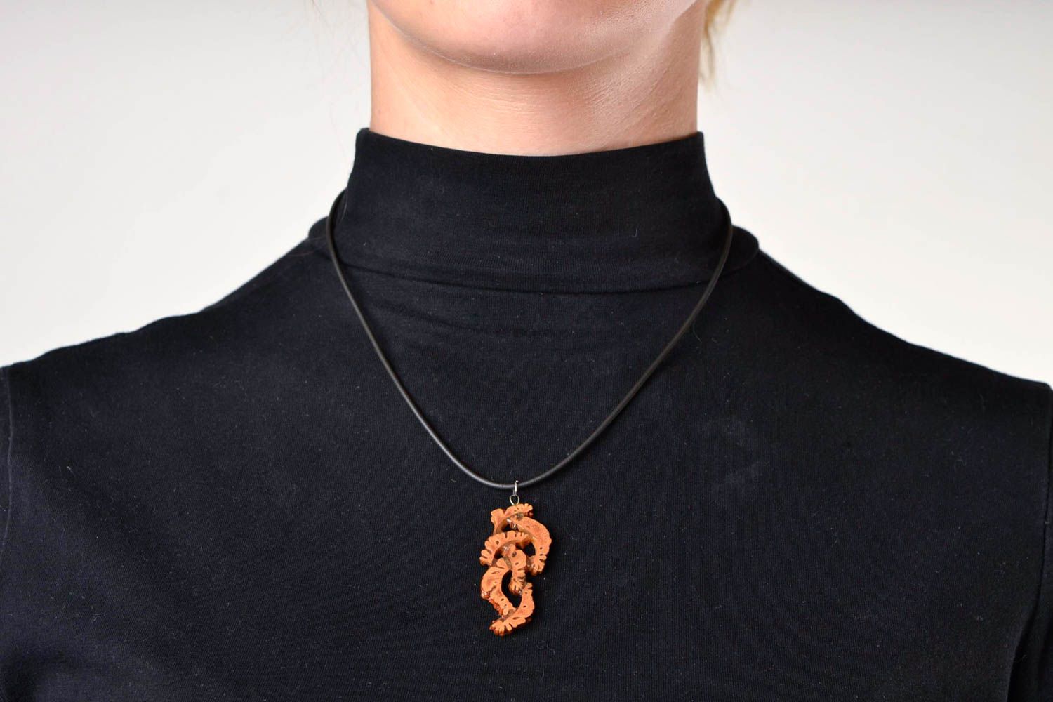 Anhänger aus Holz Schmuck handgemacht Holzanhänger Schmuck Halskette für Frauen foto 1