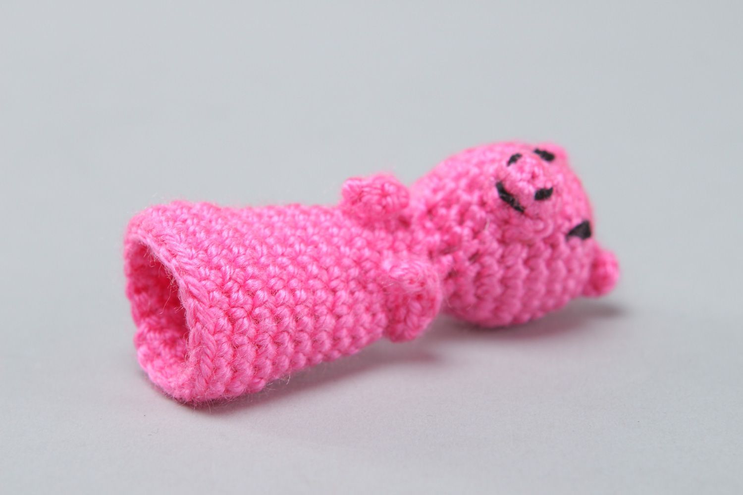 Handmade finger puppet in the shape of pink pig crocheted of acrylic threads photo 3