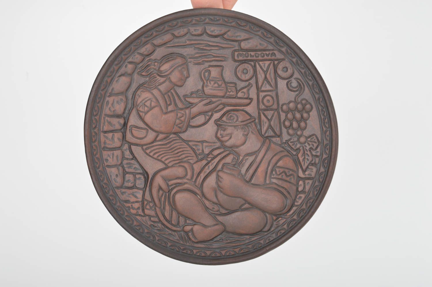 Decorative handmade round wall hanging dark brown ceramic plate in ethnic style photo 3