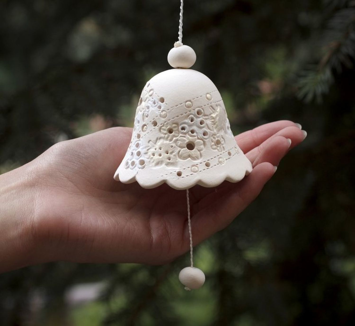 Lace ceramic bell photo 2