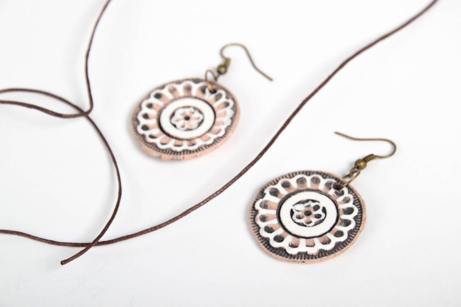 Fashionable dangling earrings handmade round clay pendant jewelry for women photo 3