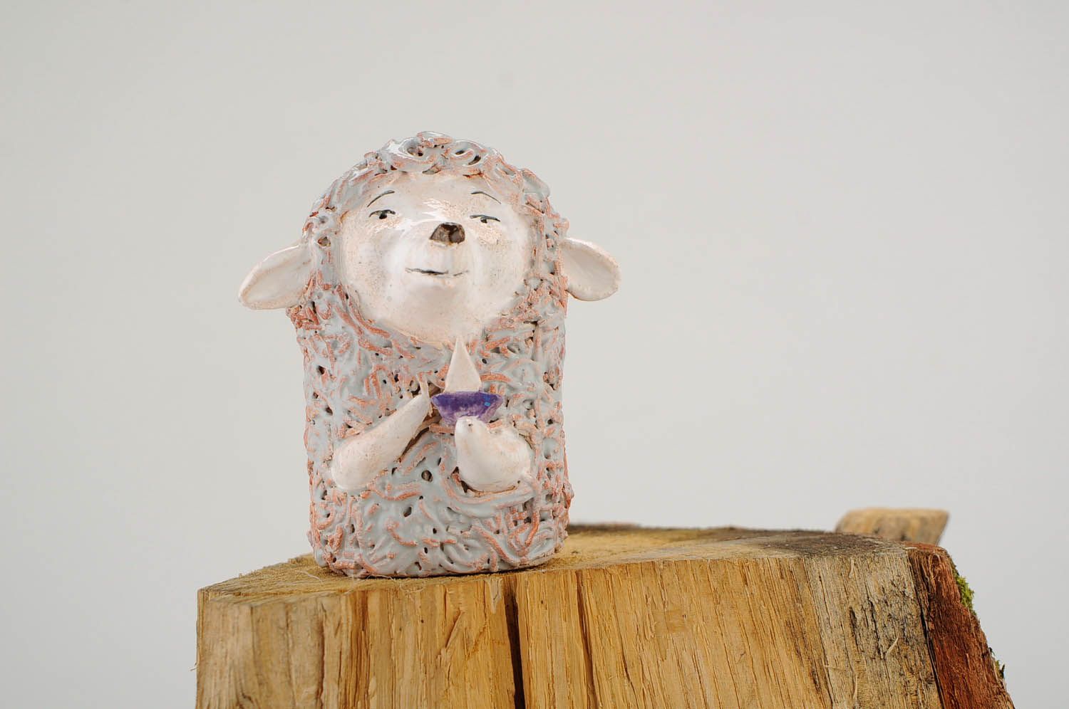 Statuette Lamb with Ship photo 1