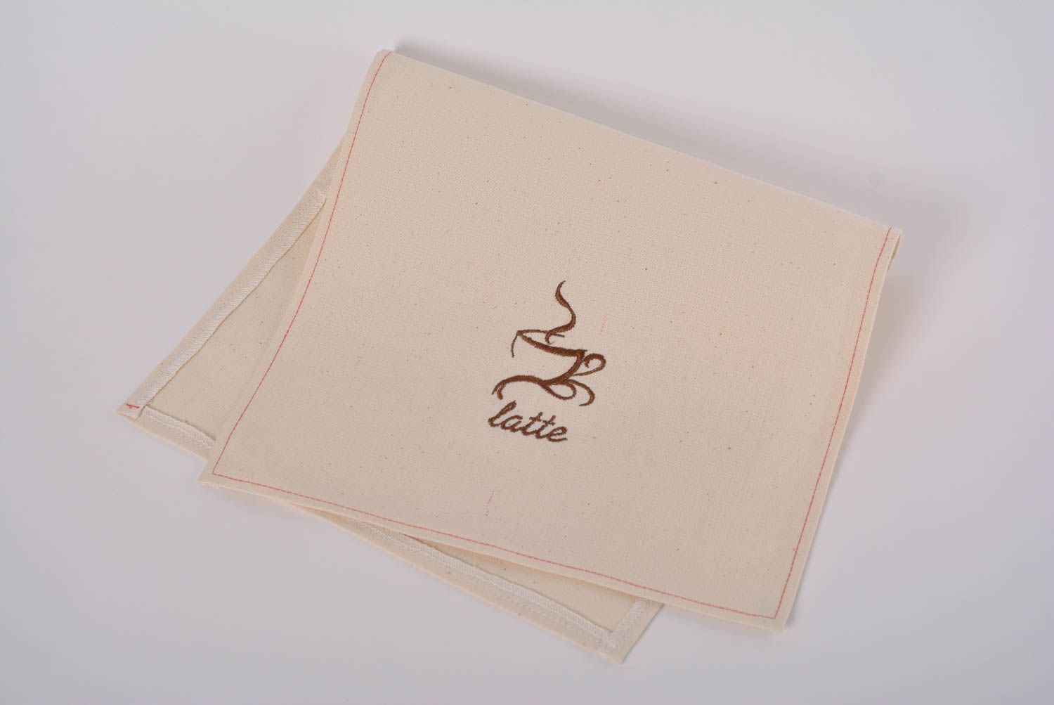 Beige bestickte Servietten aus Leinen Set 3 Stück für Dekor handmade Latte foto 1