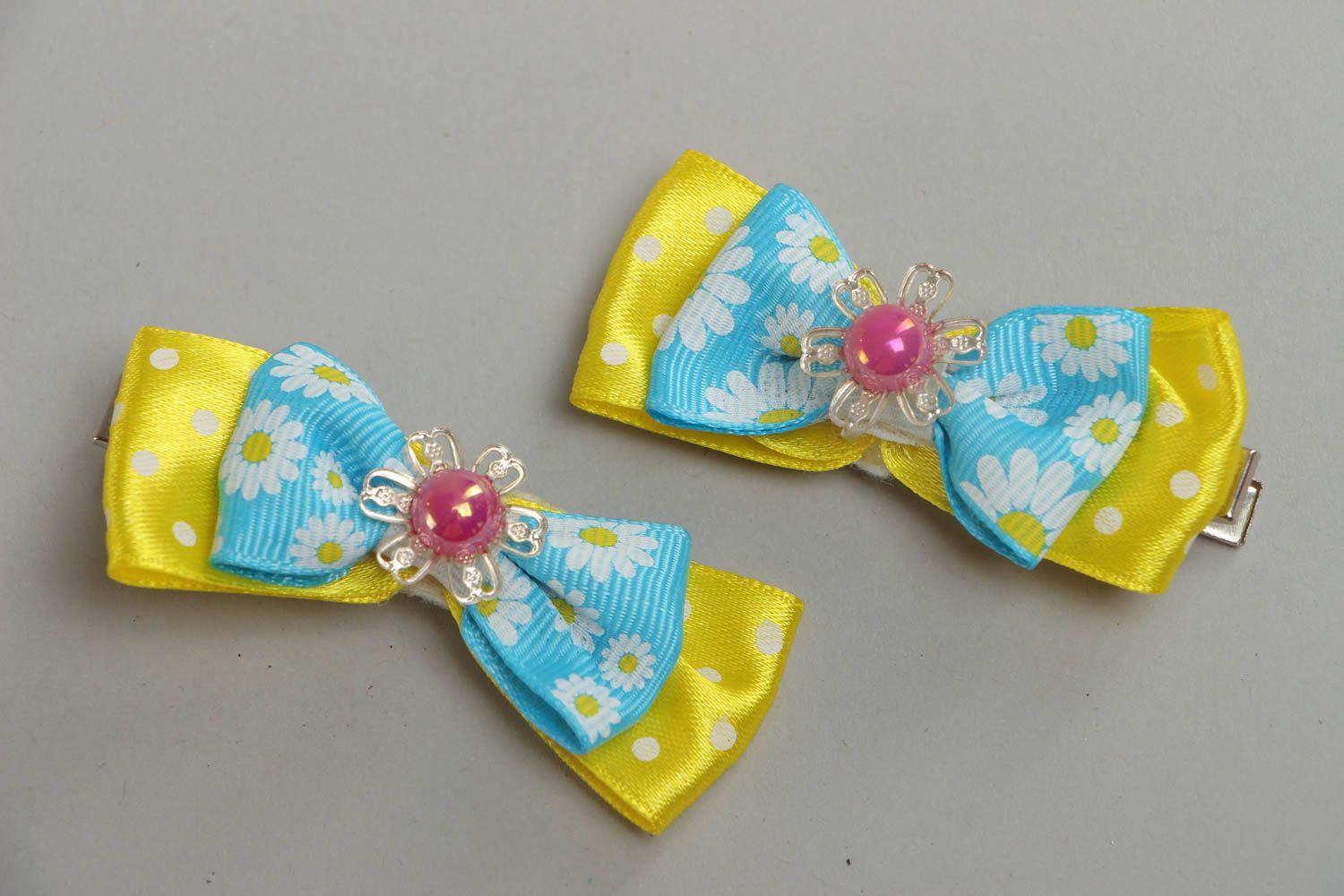 Set of handmade decorative hair clips with yellow and blue satin ribbon bows  photo 2