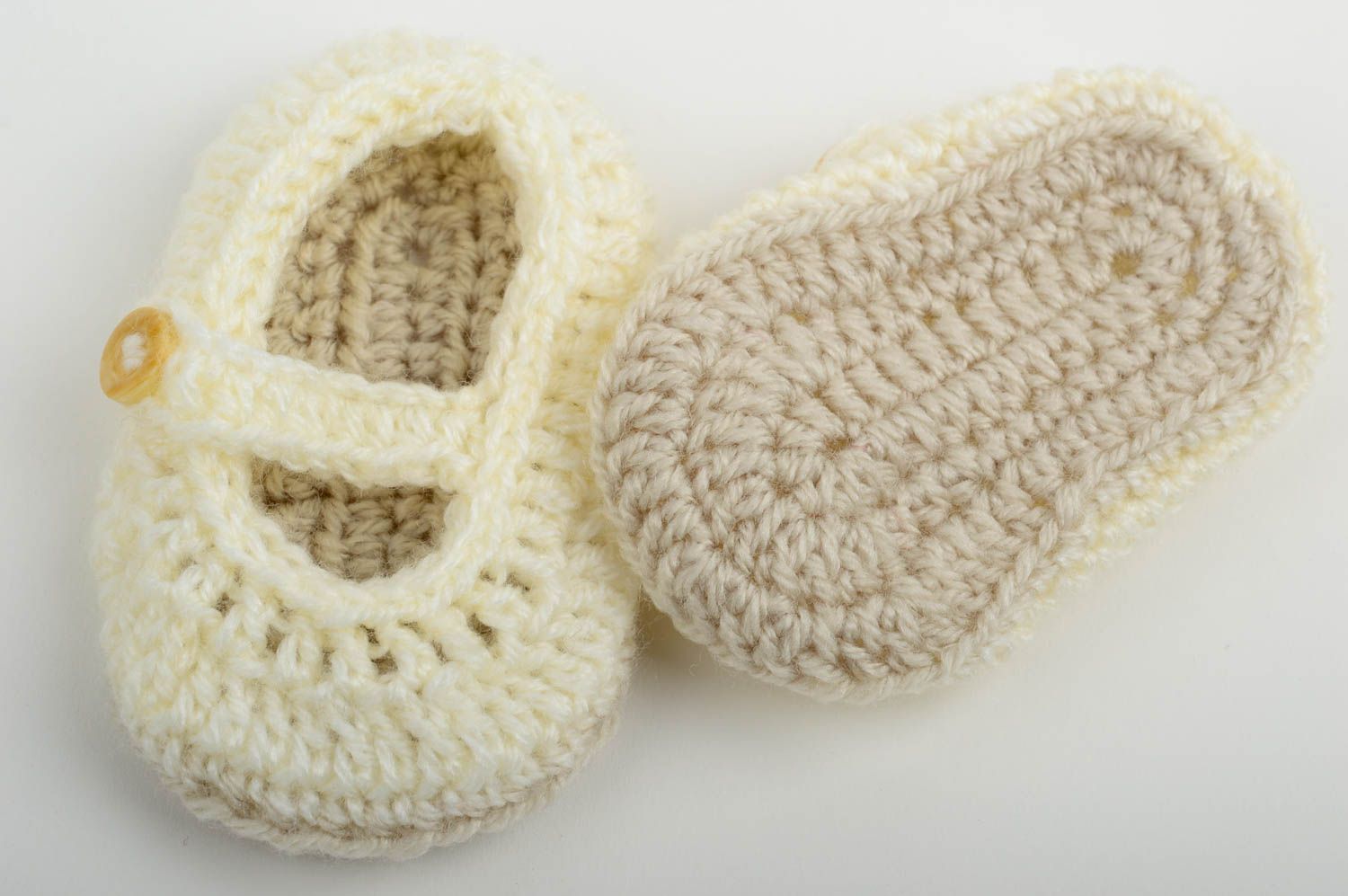 Handgefertigte Schuhe Gehäkelte Babyschuhe Geschenk für Kleinkinder Baby Schuhe foto 5