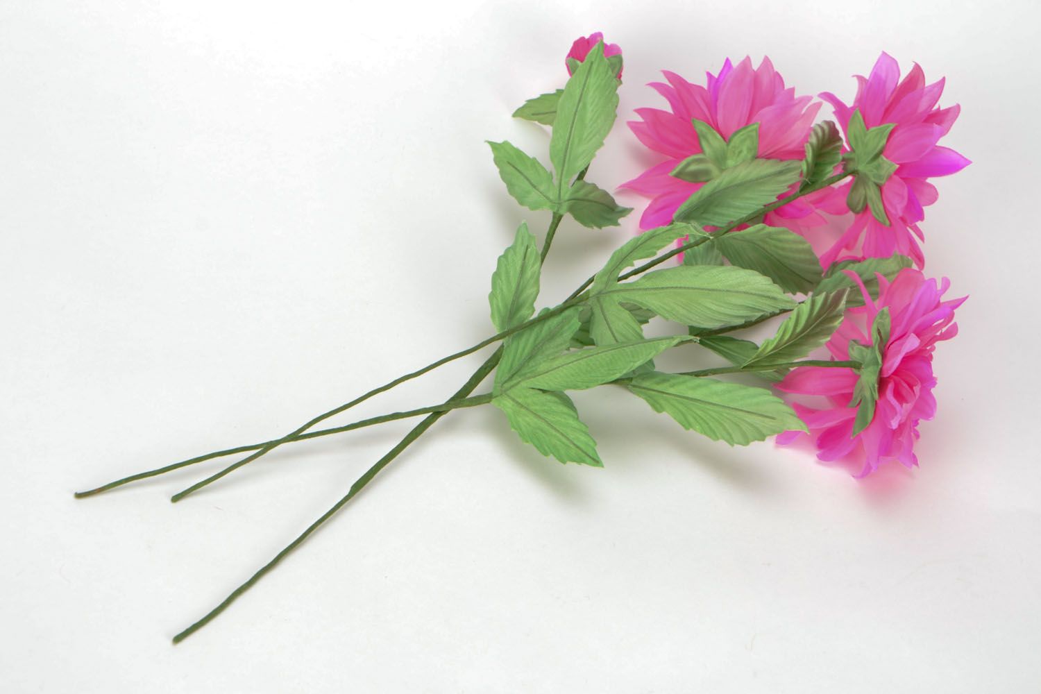 Bouquet en fleurs artificielles fait main photo 4