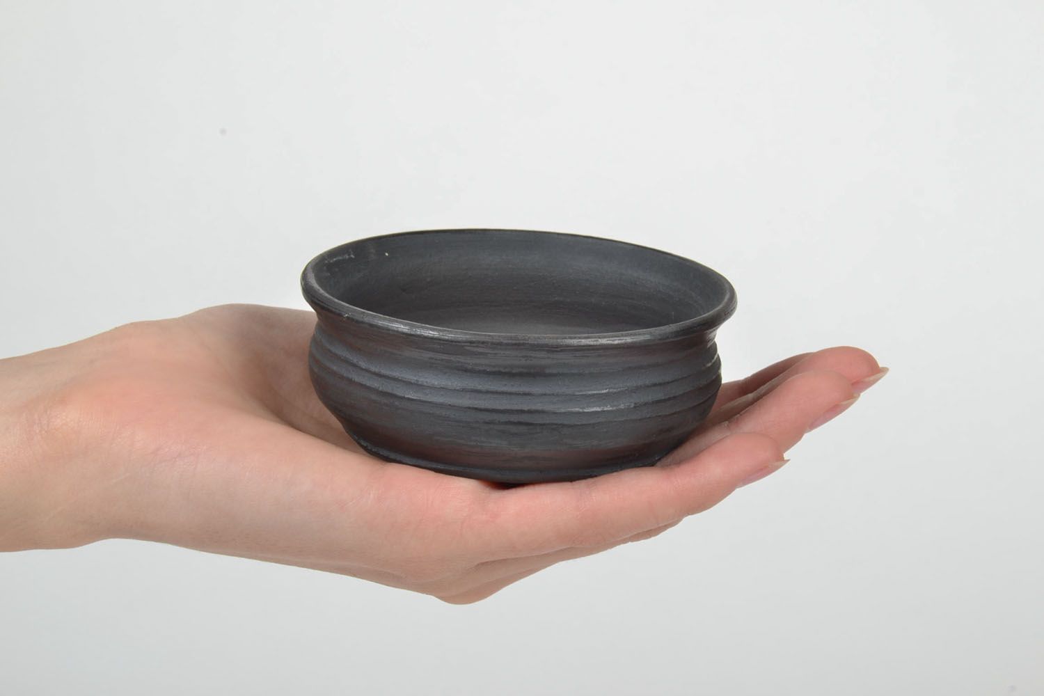 Ciotola in ceramica fatta a mano ciotola decorativa scodella di cucina
 foto 5