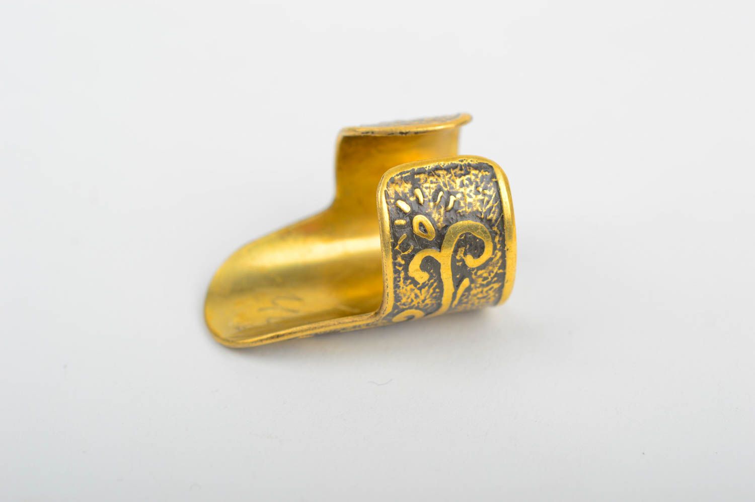 Кольцо ручной работы большое красивое кольцо из латуни украшение из металла фото 3