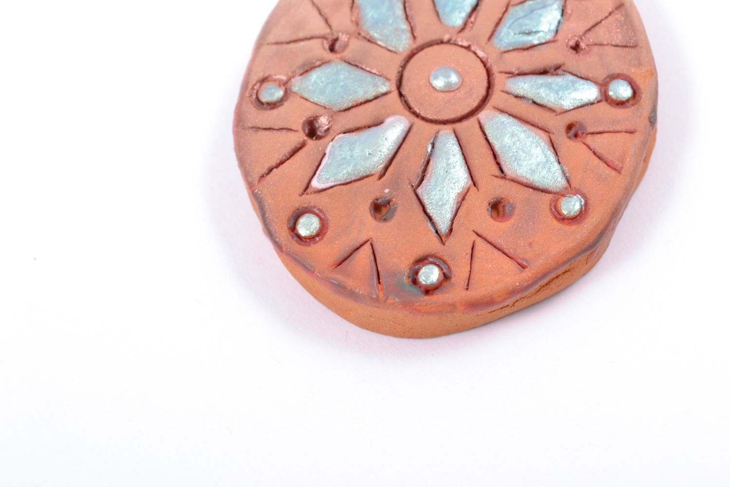 Porte-clés céramique ovale peint de couleurs acryliques fait main ethnique  photo 3