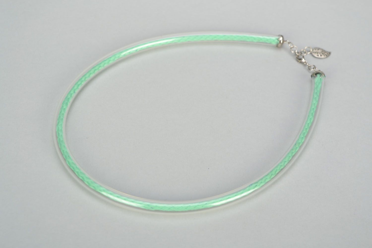 Women's necklace of mint color photo 2