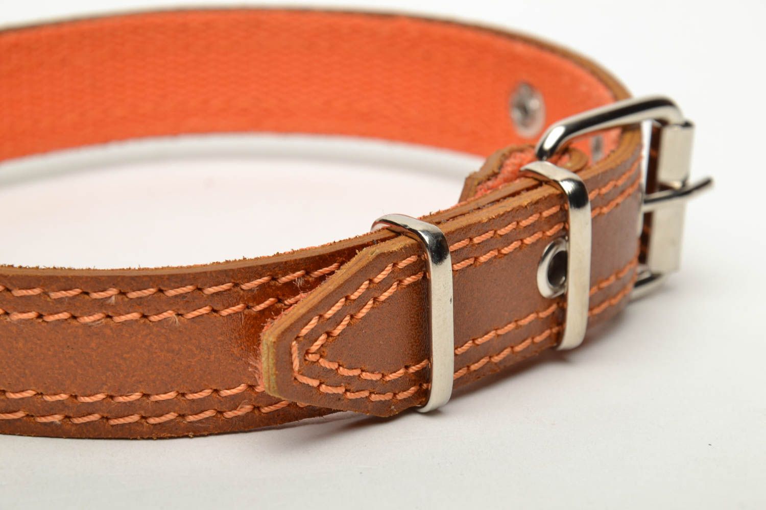 Leather dog collar photo 2