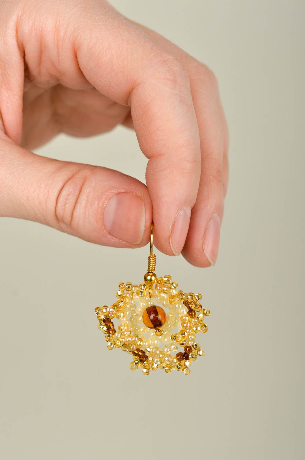 Handmade earrings beaded jewelry designer earrings fashion accessories photo 3