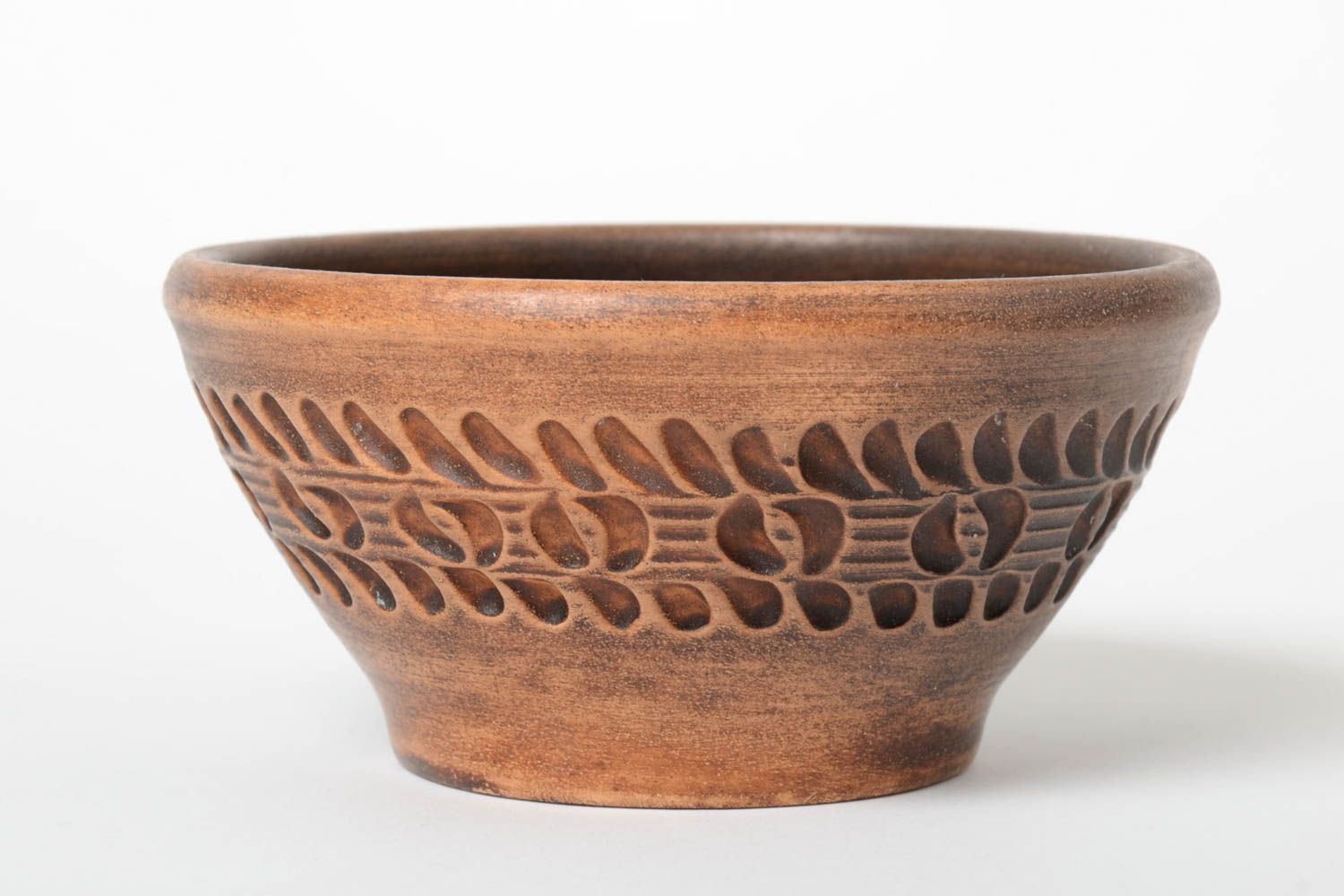 Beautiful deep handmade molded clay bowl kilned with milk 650 ml photo 2