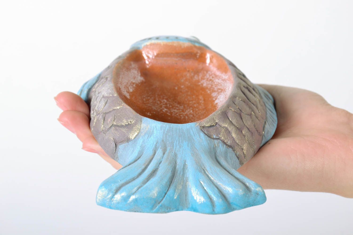 Cinzeiro de cerâmica artesanal em forma de um peixinho decoração do interior foto 5