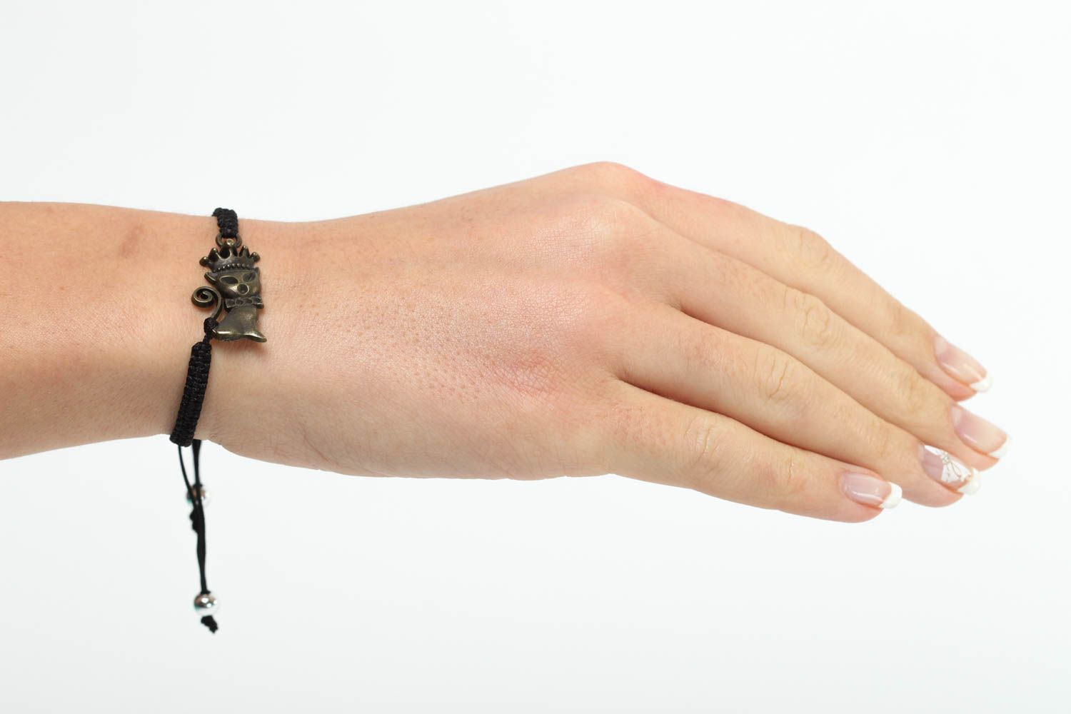 Bracelet textile Bijou fait main noir design Accessoire femme original photo 5