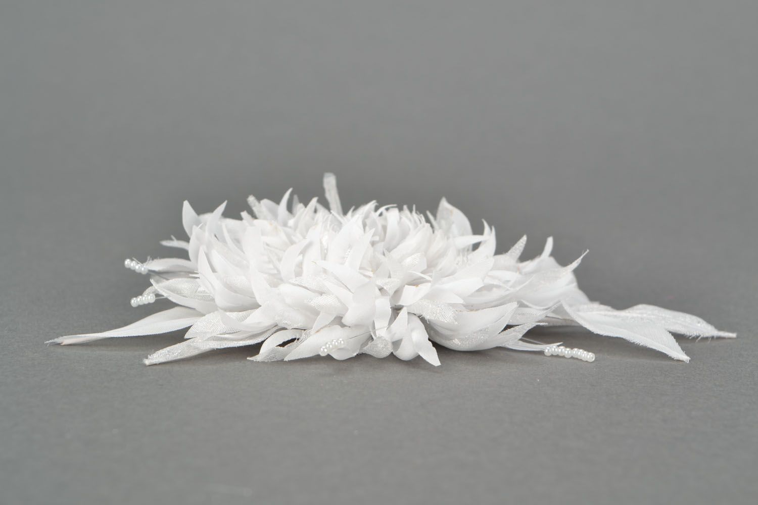 Fleur artificielle faite main pour mariage Nymphe blanche photo 4