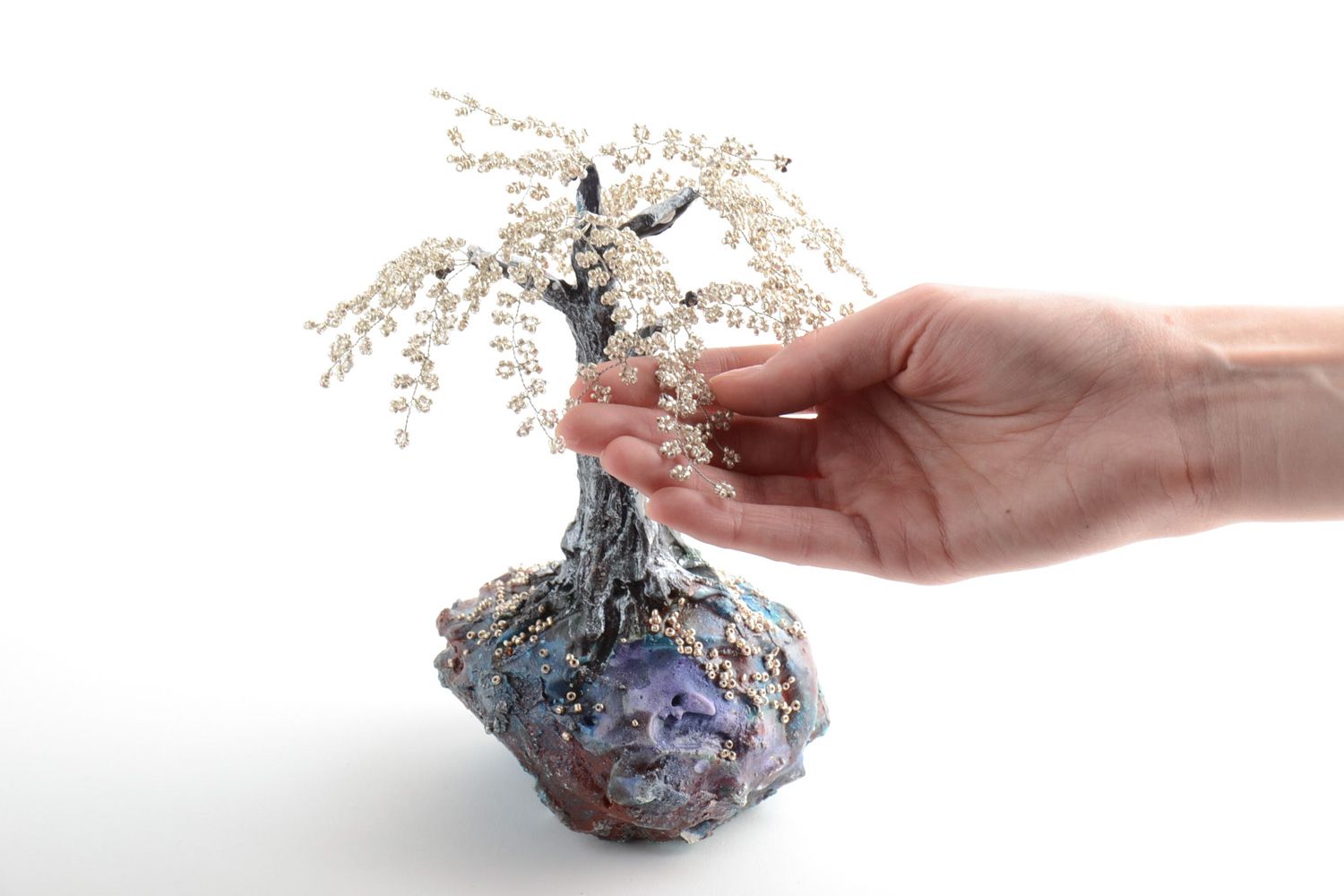 Handgemachter lackierter dekorativer Interieur Baum aus Glasperlen für Dekoration foto 5