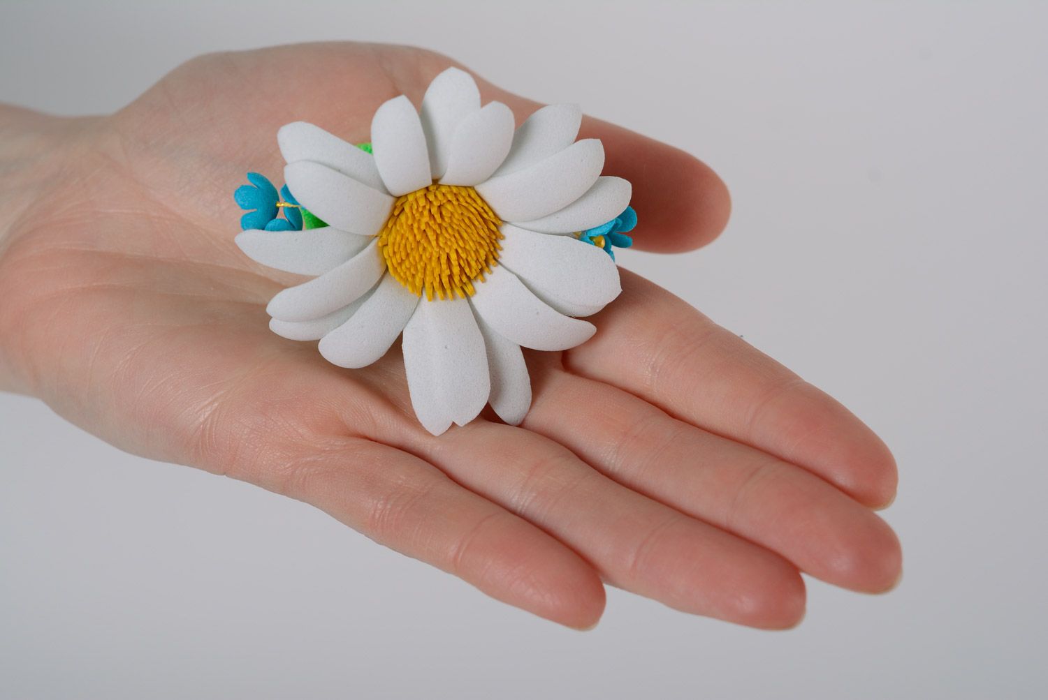 Set of handmade foamiran fabric flower hair ties 2 pieces camomiles and forget-me-nots photo 5