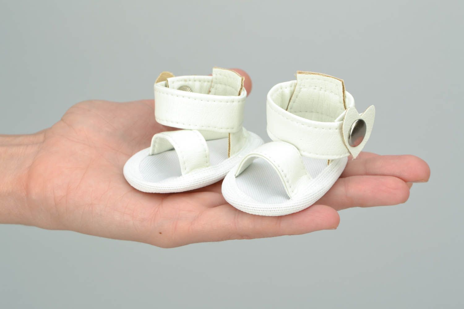 White sandals for doll photo 2