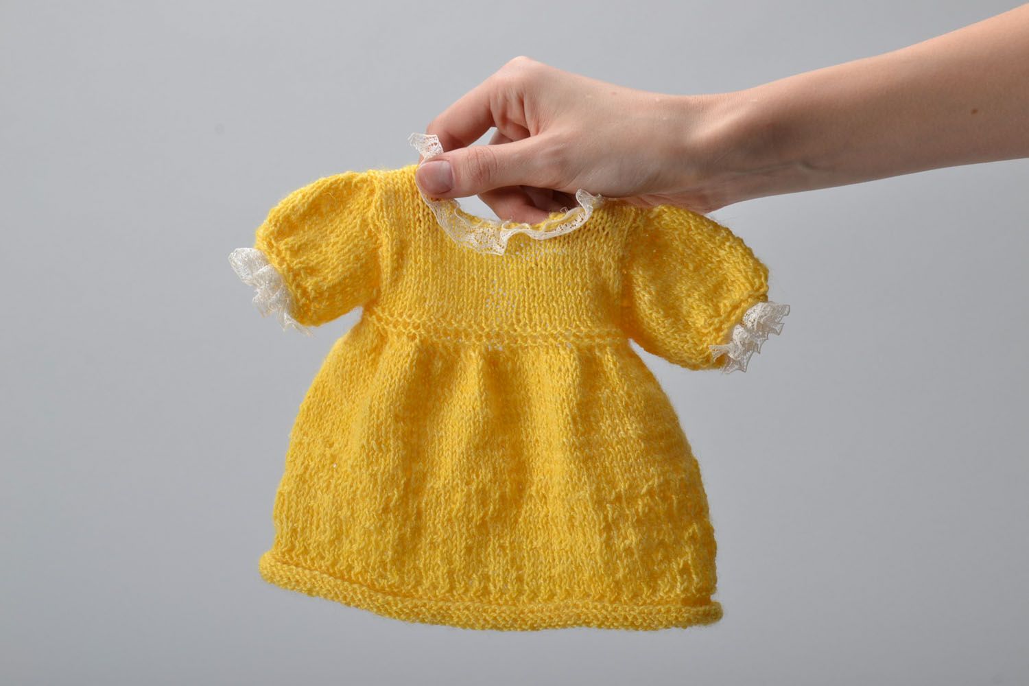 Knitted doll suit photo 5