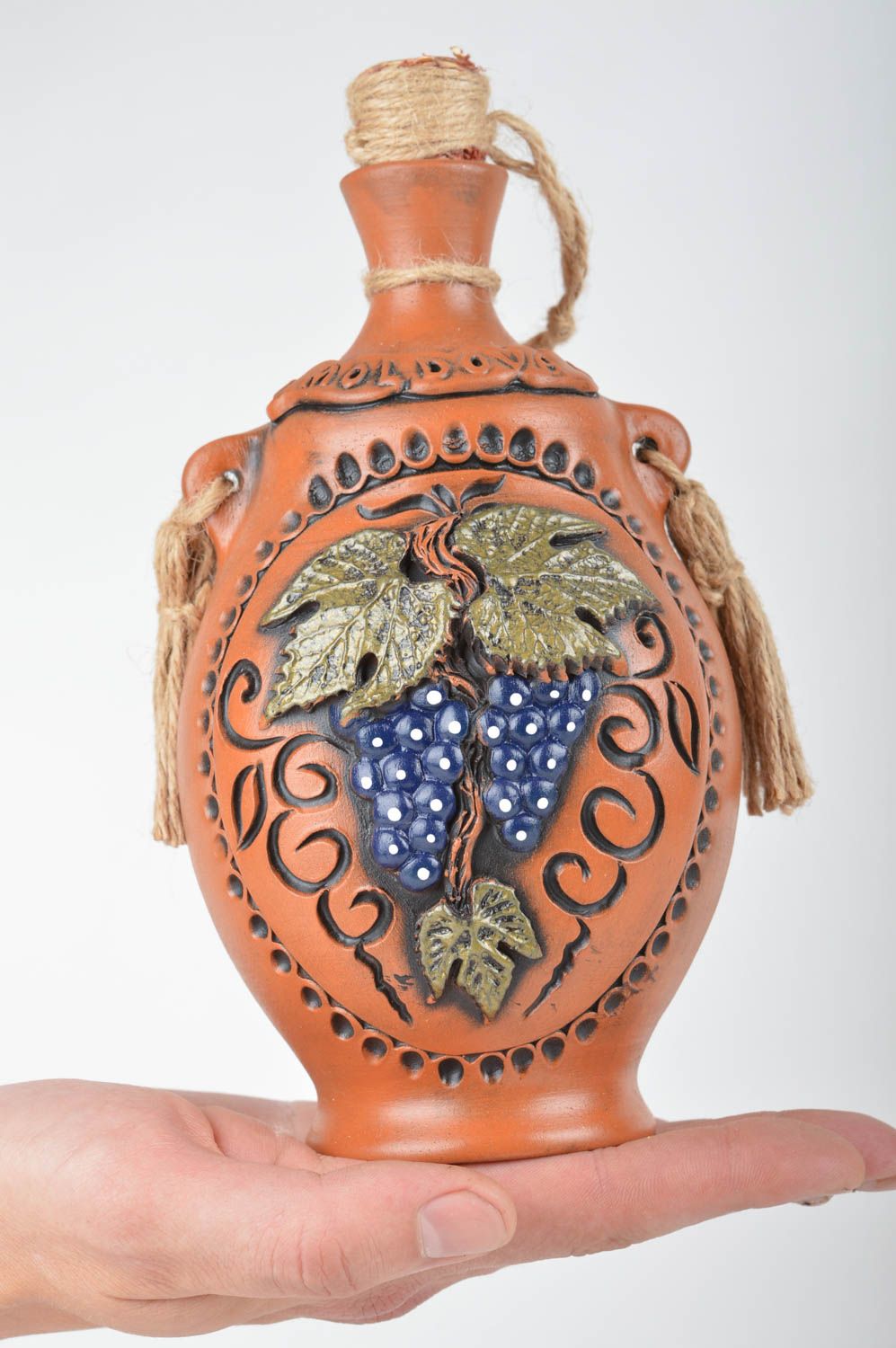 Botella de cerámica hermosa original hecha a mano con borlas para 400 ml foto 3