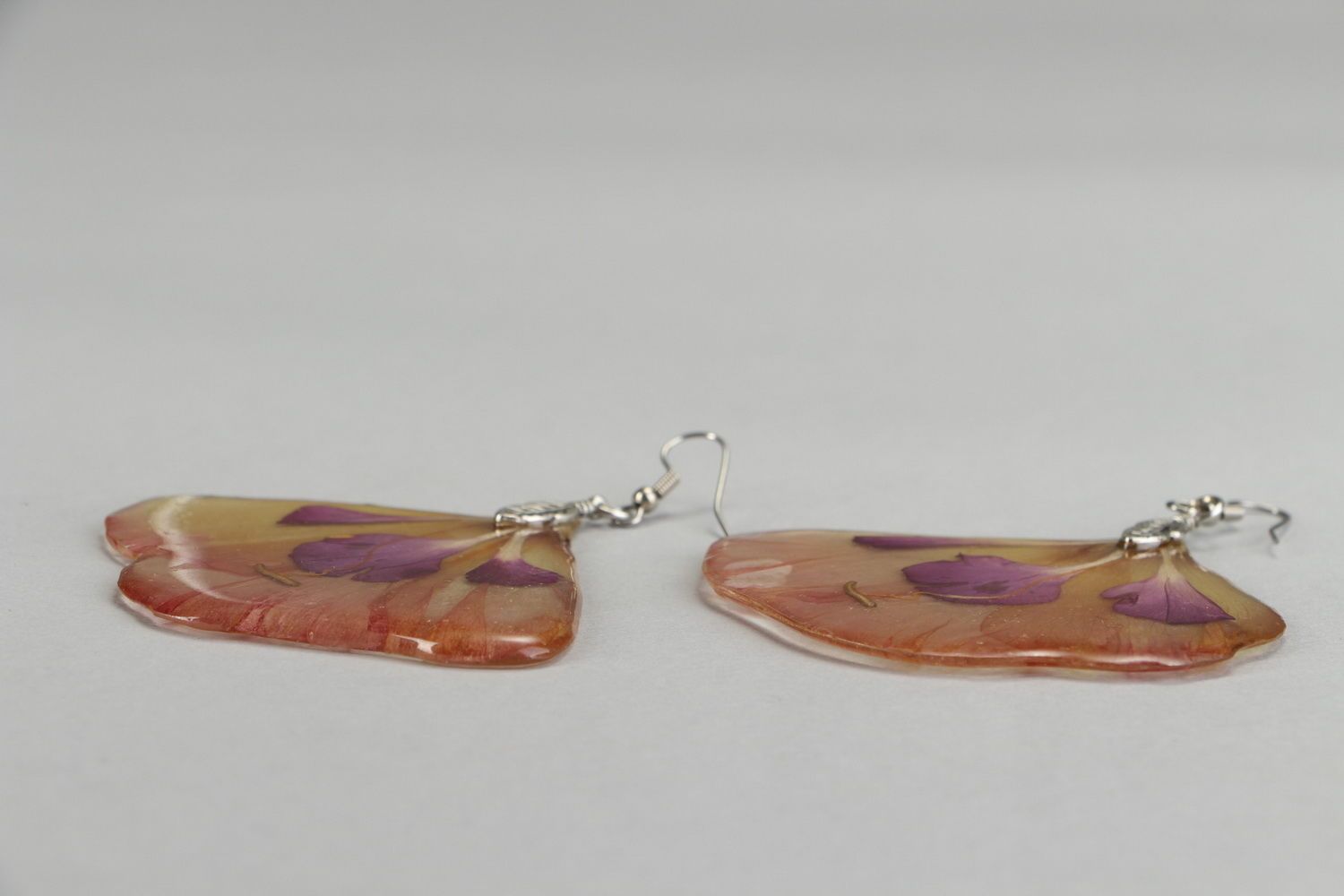 Earrings with epoxy Peruvian lily photo 2