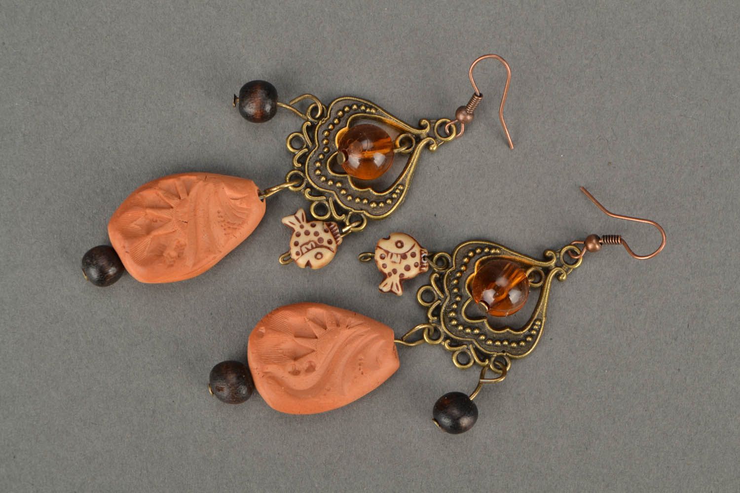Dangle earrings with ceramic beads photo 3