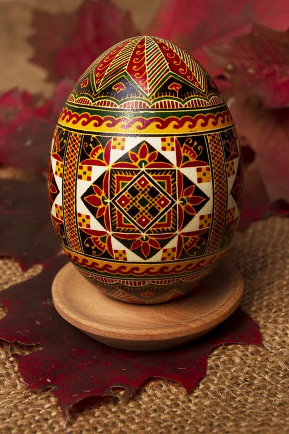Handmade pysanka with ornament photo 1
