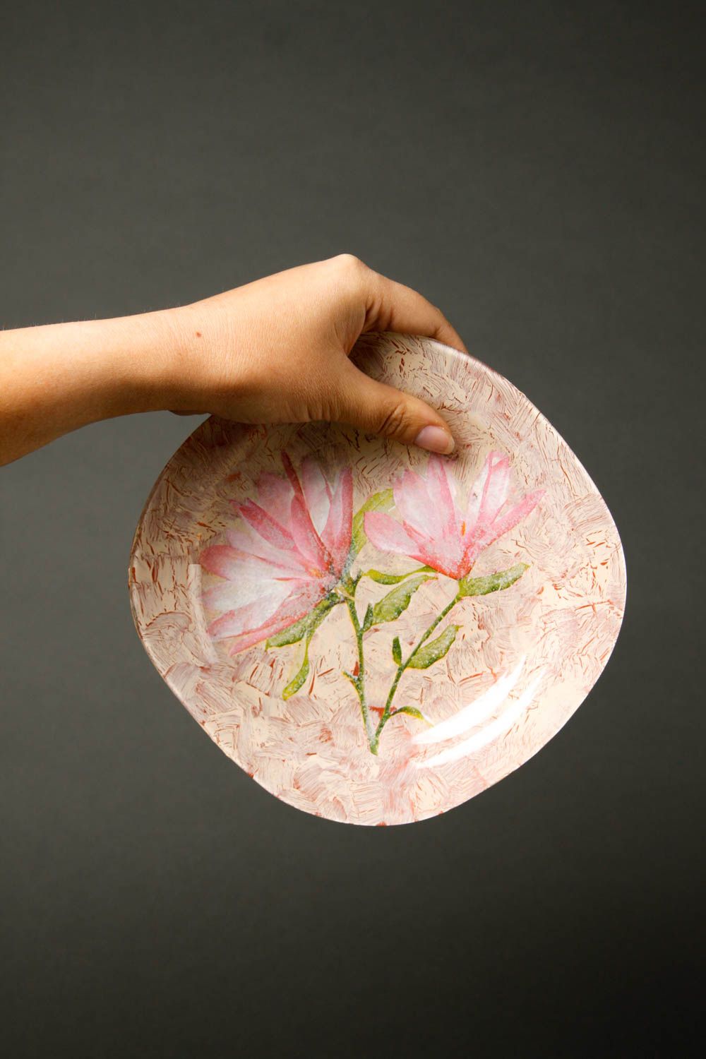 Подарочная тарелка handmade тарелка декупаж декоративная тарелка розовая фото 2
