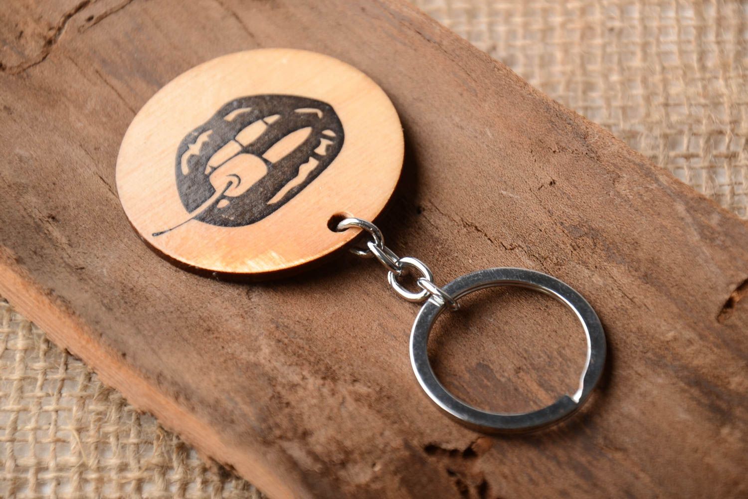 Llavero de madera hecho a mano poco común accesorio para llaves regalo original foto 1