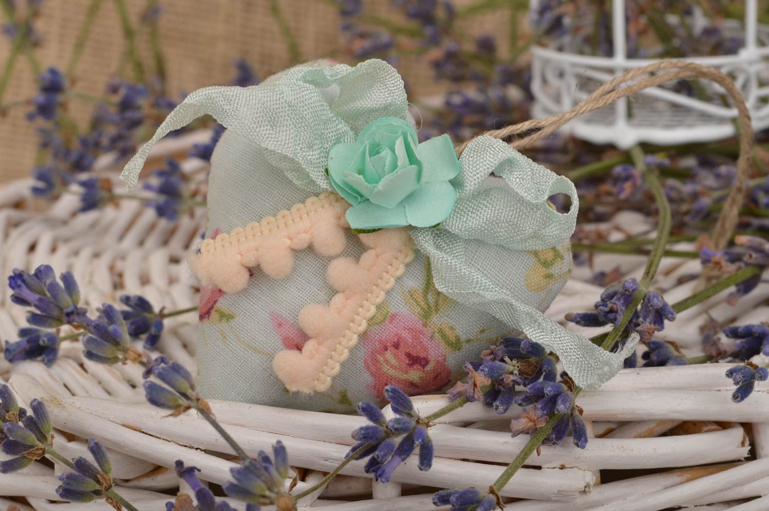 Интерьерная подвеска сердце с цветами с запахом ванили милое ручной работы фото 1