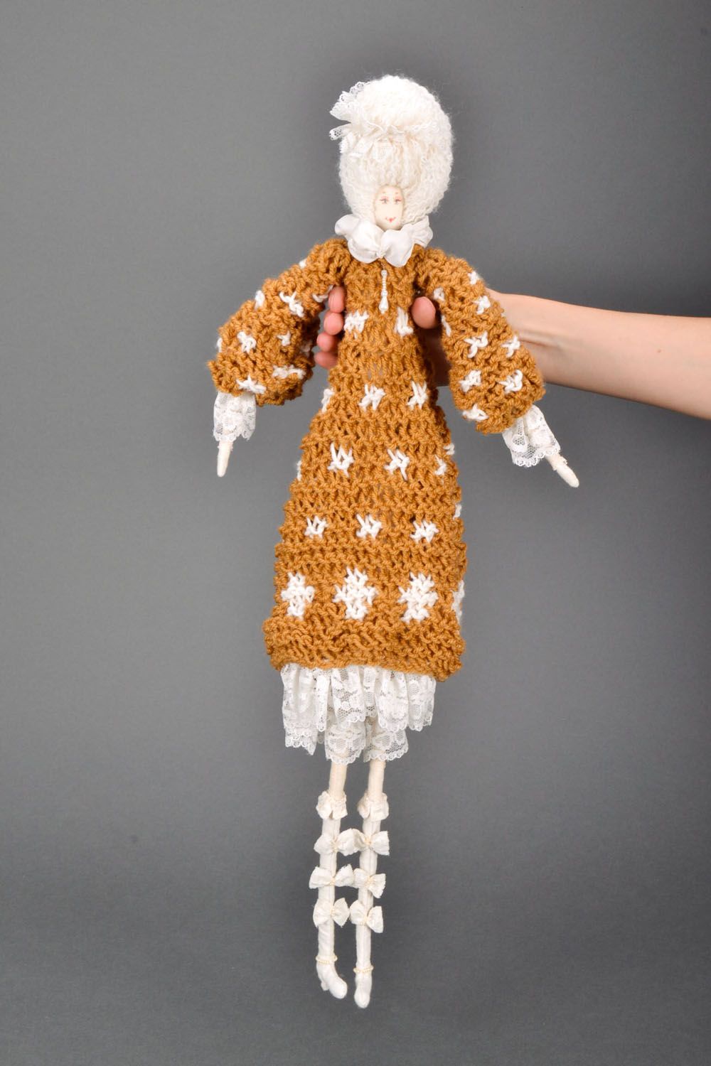 Poupée tricotée originale faite main photo 5