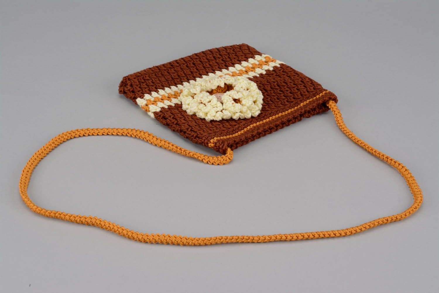 Brown crocheted purse photo 2
