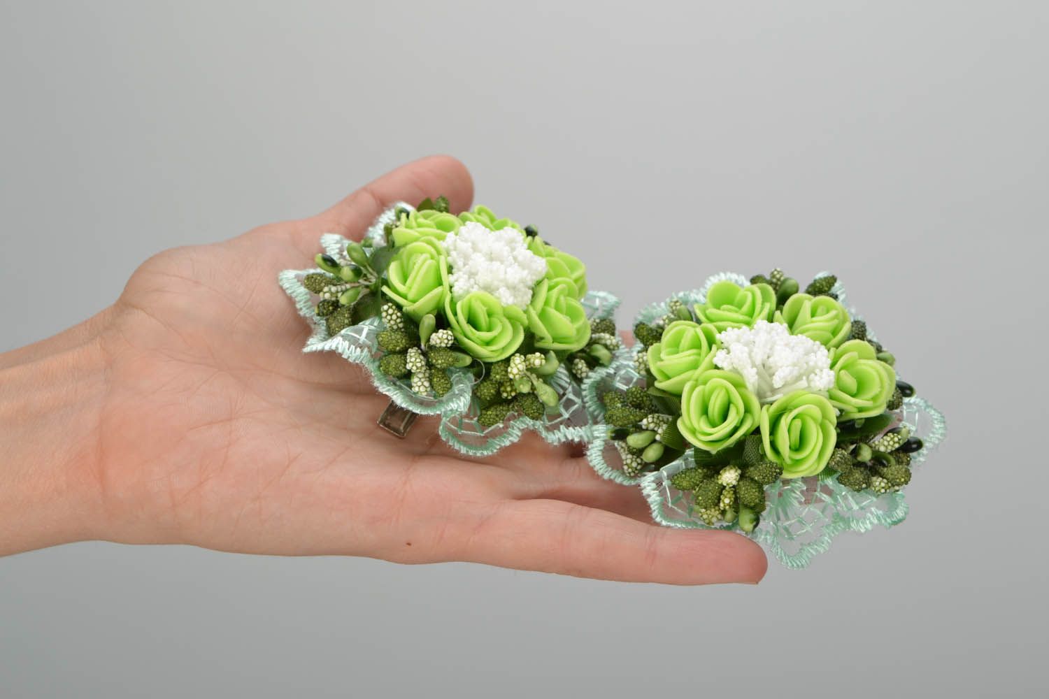Barrettes in the form of bouquets photo 2