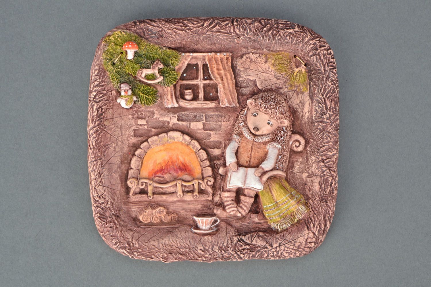 Ceramic wall panel Hedgehog Near the Fireplace photo 1