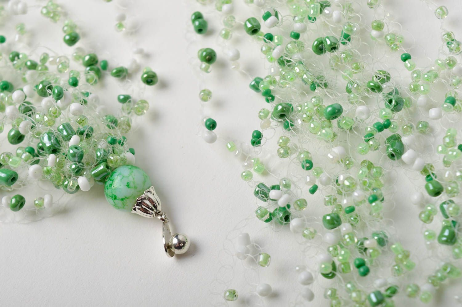 Parure collier bracelet Bijoux faits main verts perles de rocaille Cadeau femme photo 4